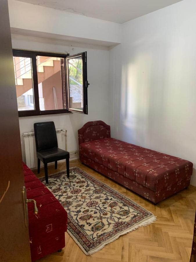 Julija 1 Apartamento Igalo Exterior foto